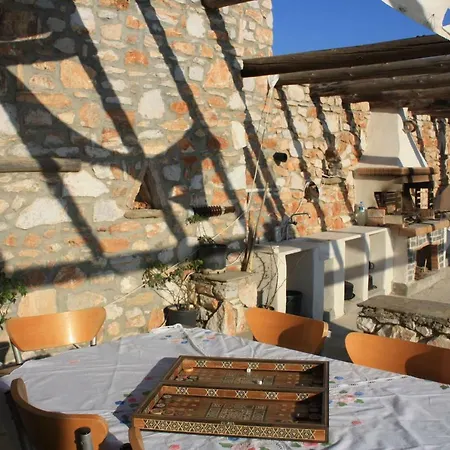 Paros Traditional Villa *